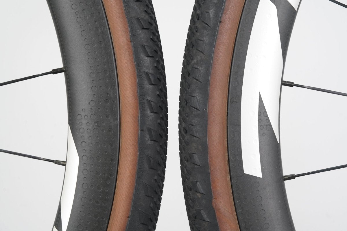Zipp 303 Firecrest ZR1 Carbon Tubeless Disc Brake Wheelset SRAM XDR 12 Speed