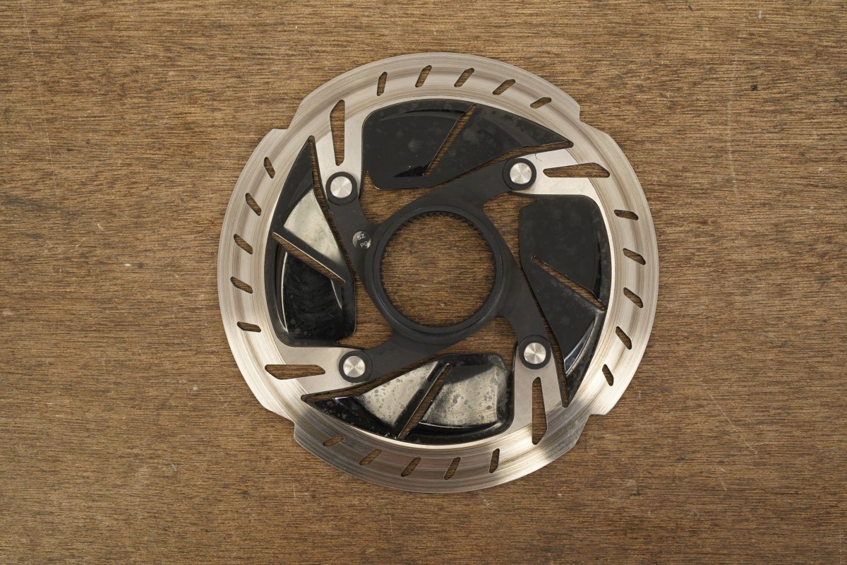 (1) 140mm Shimano Dura-Ace SM-RT900-SS Center Lock Disc Brake Rotor