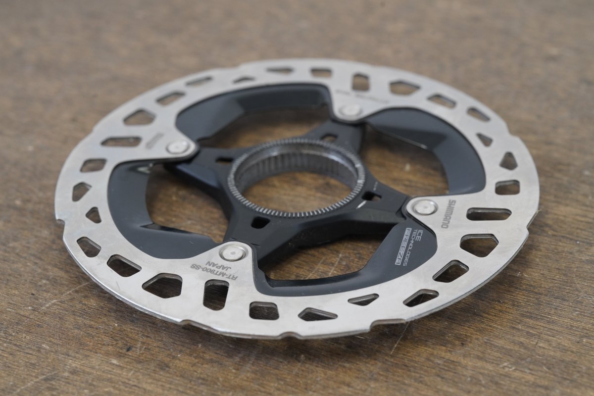 (1) 140mm Shimano XTR RT-MT900-SS Center Lock Disc Brake Rotor
