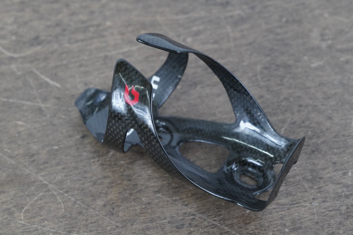 (1) Blackburn Camber Carbon Water Bottle Cage 30g