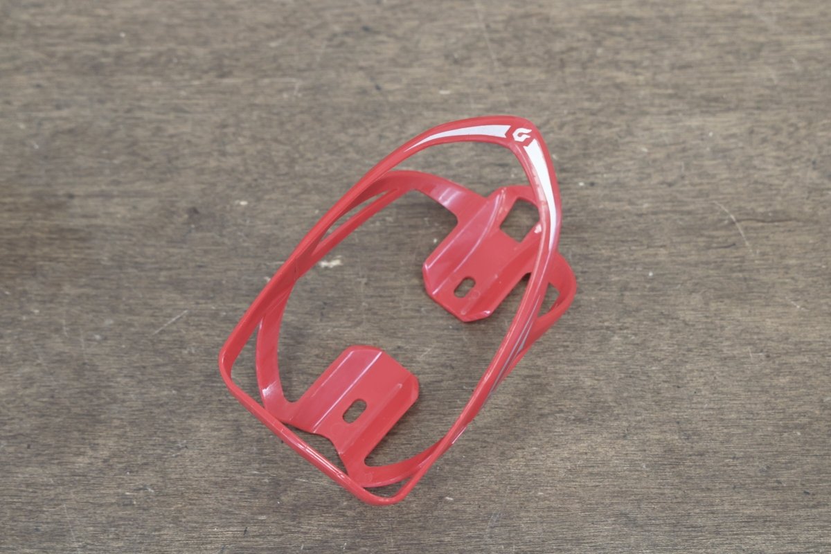 (1) Blackburn Slick Water Bottle Cage 24g