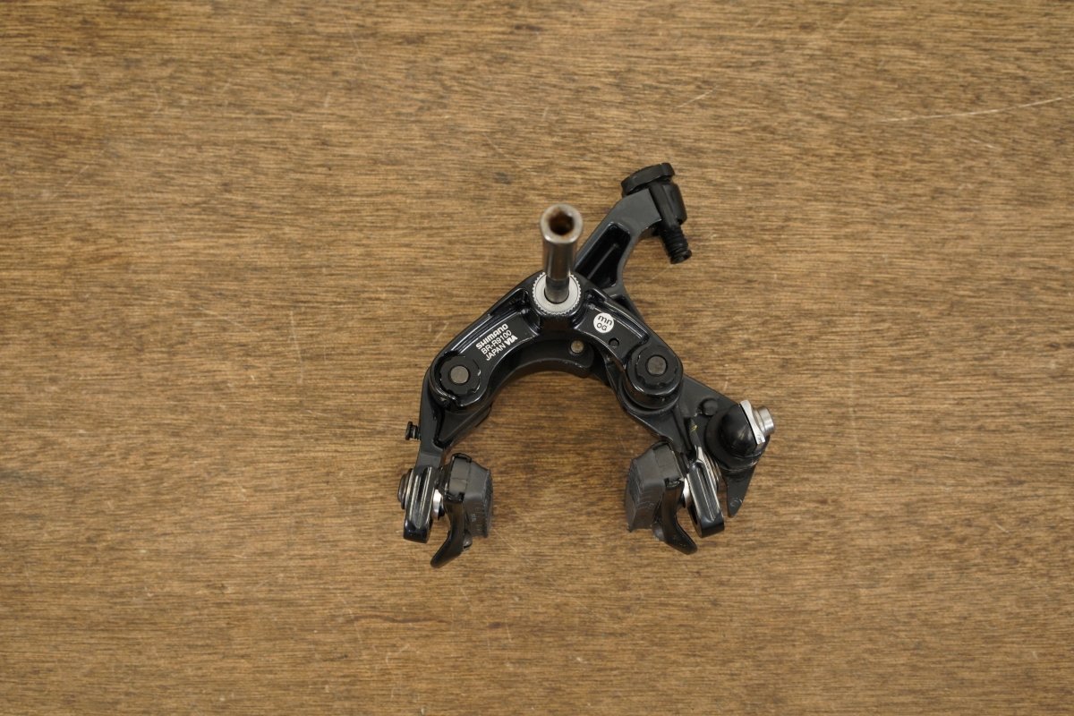 (1) FRONT Shimano Dura-Ace BR-R9100 Standard Center Mount Rim Brake Caliper