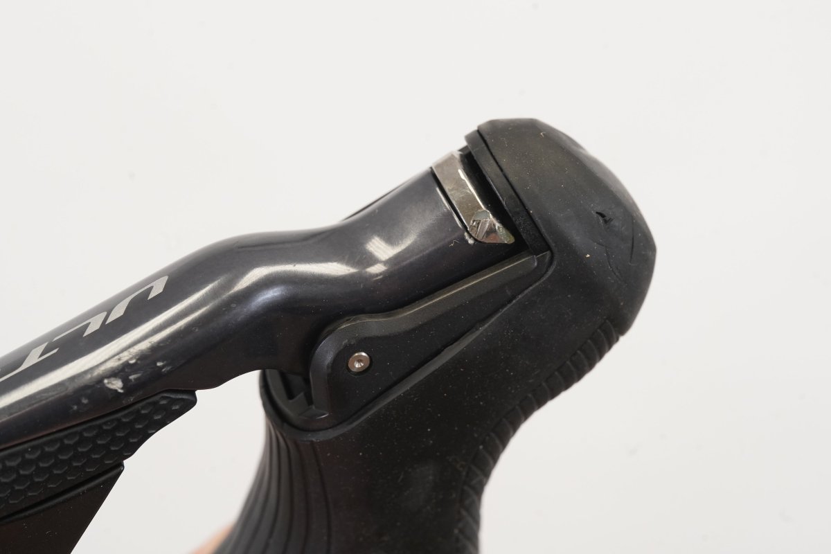 (1) LEFT Shimano Ultegra ST-R8070 Di2 Electronic Disc Brake Road Shifter 8070