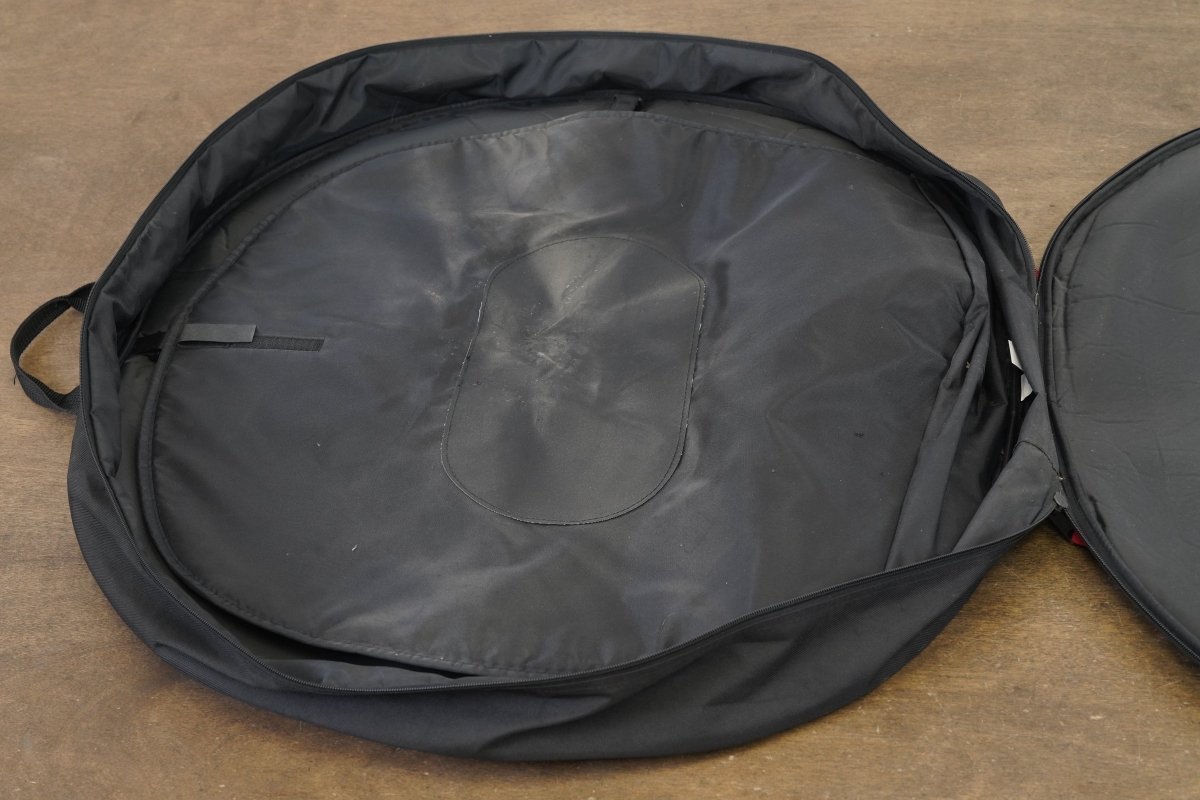 (1) Lightweight Wheel Bag Road Bike 700C