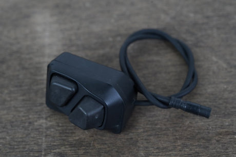 (1) Shimano SW-R600 Di2 Climbing Shifter