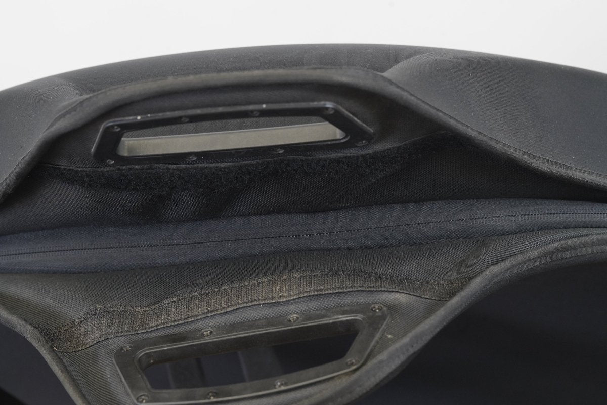 (1) Zipp Connect Padded Wheel Bag Road Bike 700C