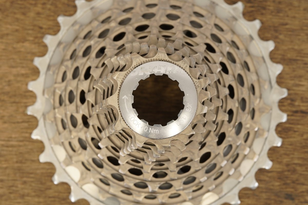 11-32T SRAM Red 22 XG-1190 11 Speed Road Cassette 185g