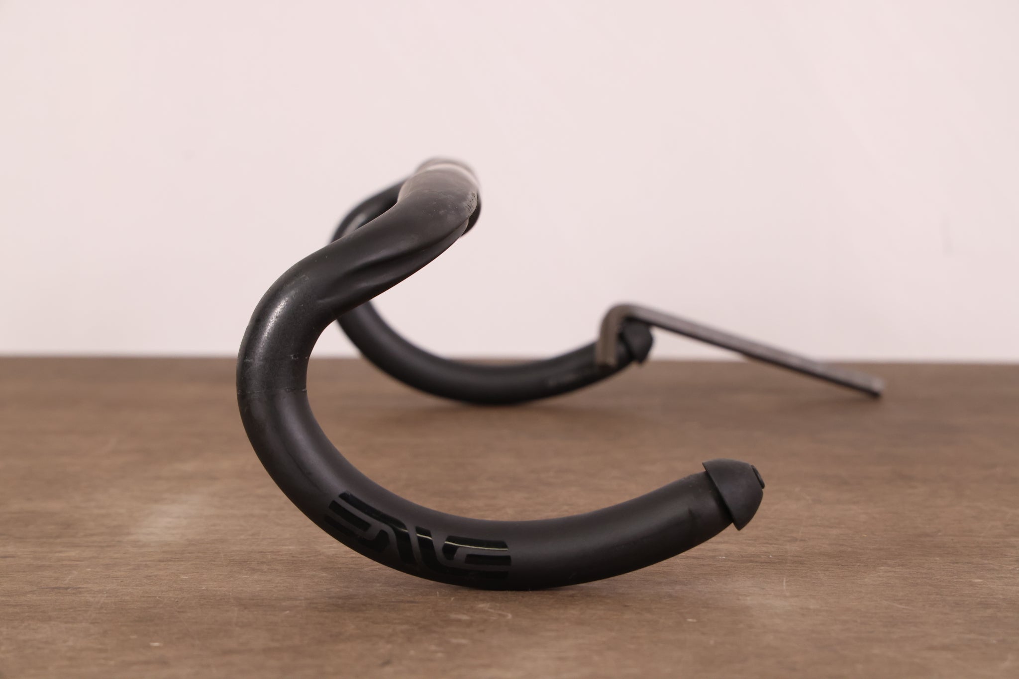 42cm ENVE Carbon Compact Road Handlebar 31.8mm – Elevate Cycling