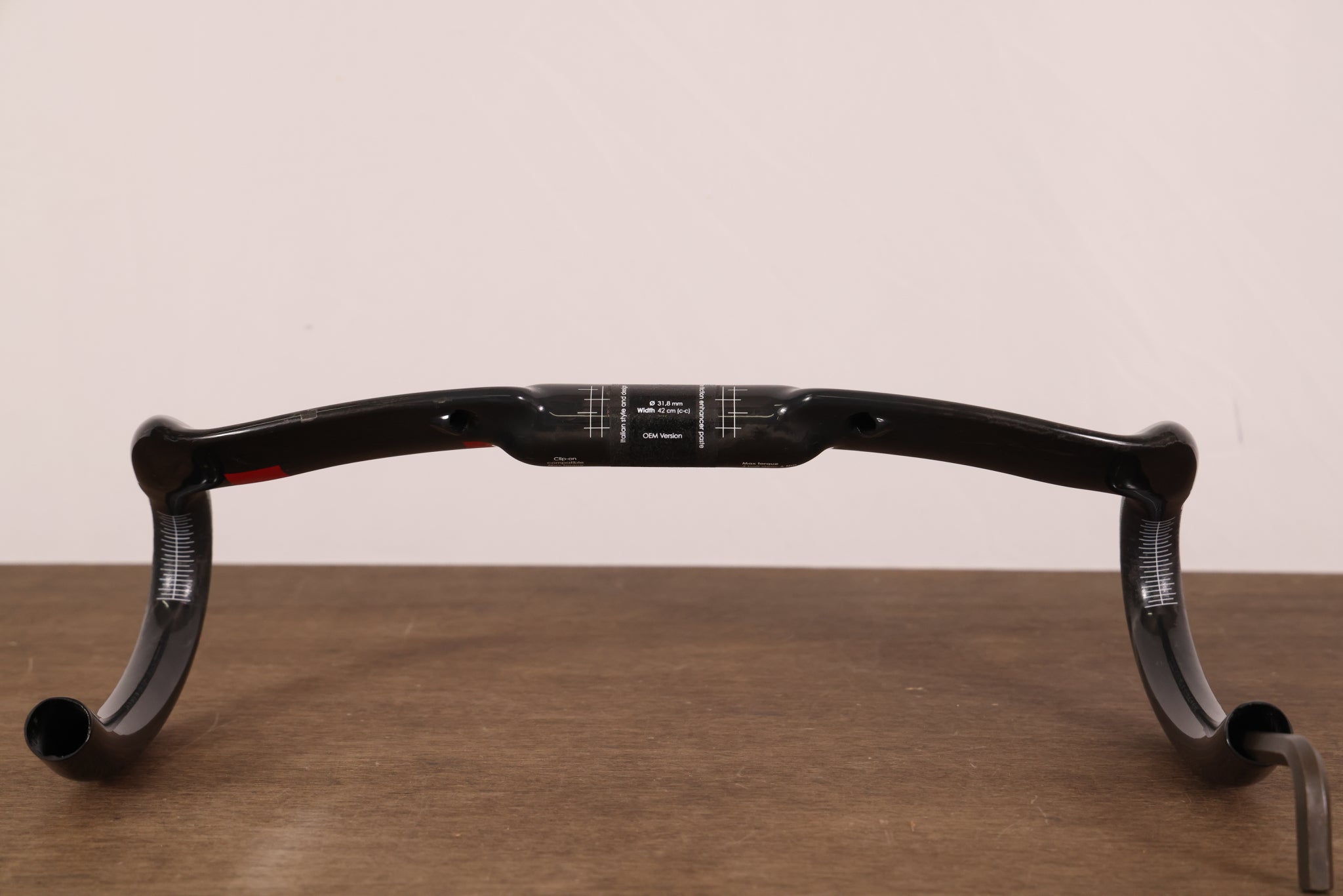 42cm 3T Aeronova Team Carbon Aero Road Handlebar 31.8mm – Elevate