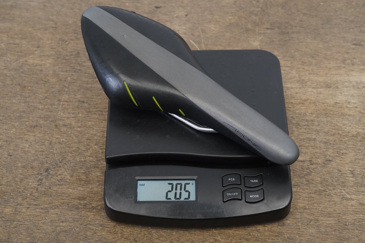 120mm Fizik Arione R3 Kium Rail Road Saddle 205g