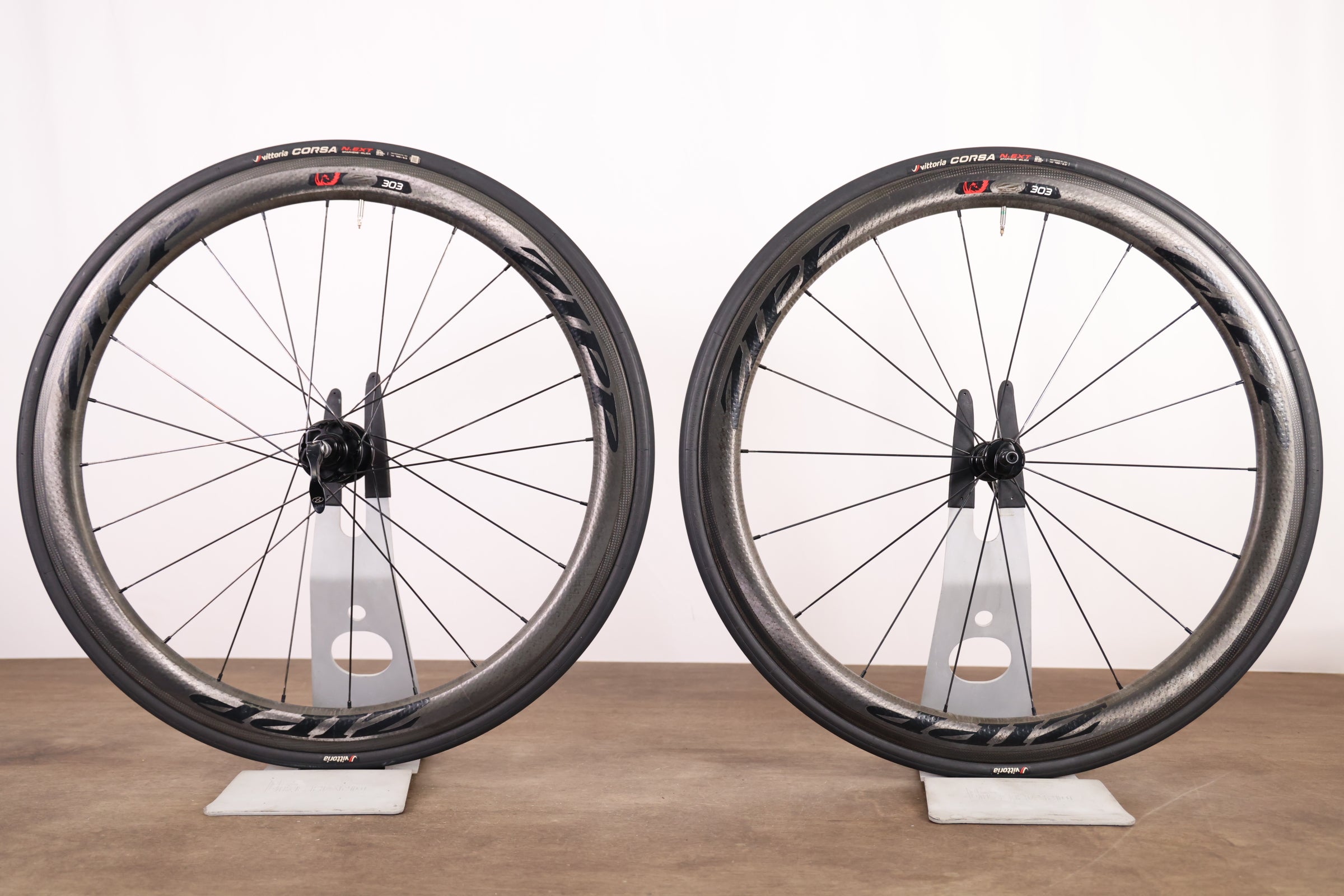 Zipp 303 Firecrest 88/188 Carbon Clincher Rim Brake Wheelset 11