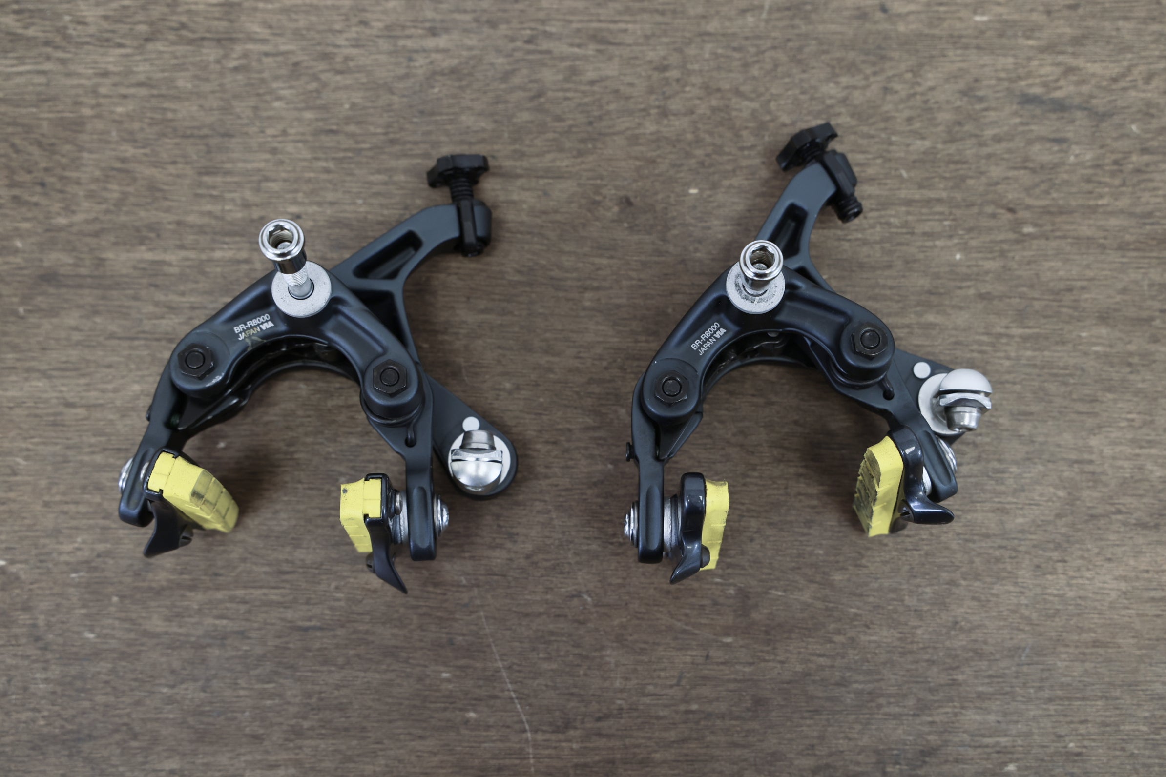 Shimano Ultegra 6870 Di2 11 Speed Electronic Rim Brake Road