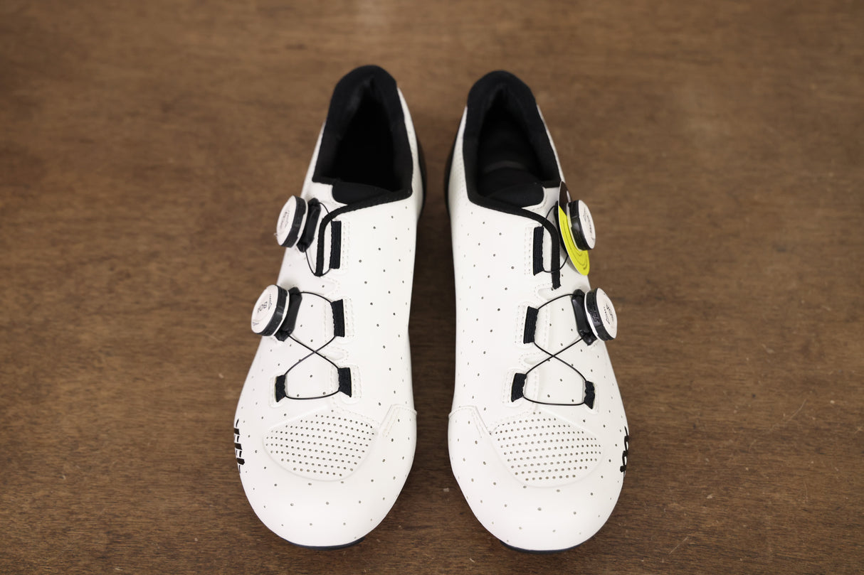 NEW Size 42.5 (EU) 8.5 (UK) 9.5 (US) Bontrager XXX Clipless Road Shoes
