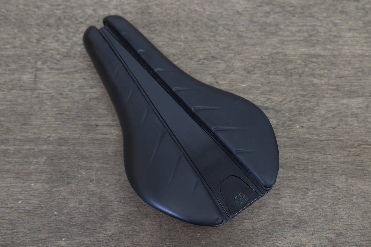 130mm (Flat) Fabric Scoop Cr-Mo Rail Road Saddle 236g