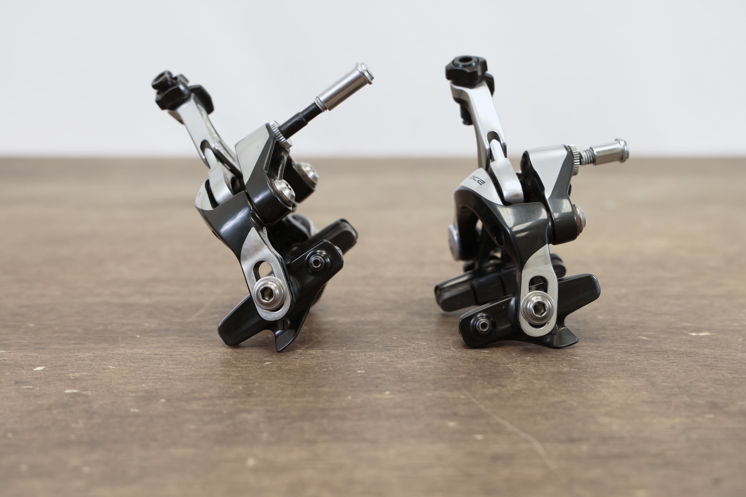 Shimano Dura-Ace 9070 Di2 11 Speed Electronic Rim Brake Road