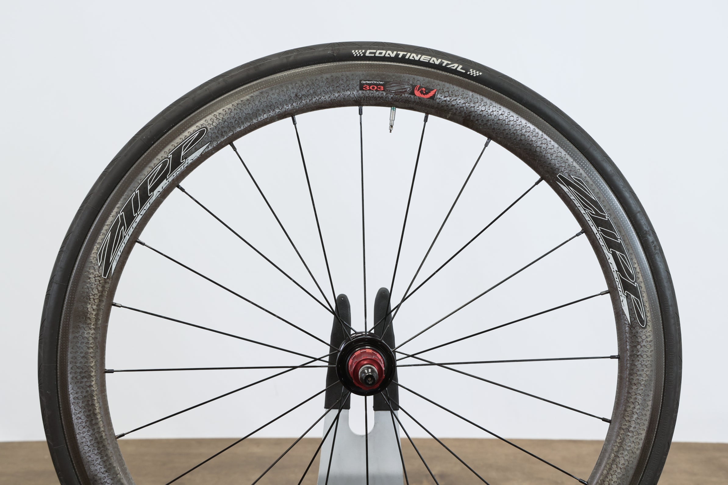 Zipp 303 Firecrest 88/188 Carbon Clincher Rim Brake Wheelset 10