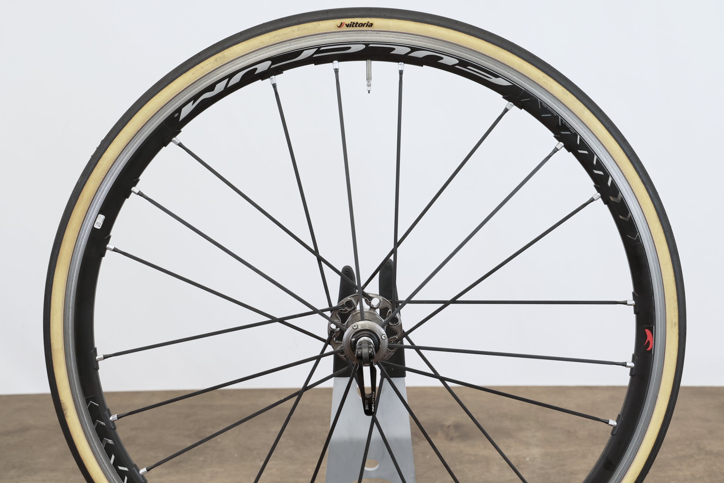 Fulcrum Racing Sport 11速 Fulcrum Racing Zero Alloy Clincher Rim Brake Wheelset Campagnolo