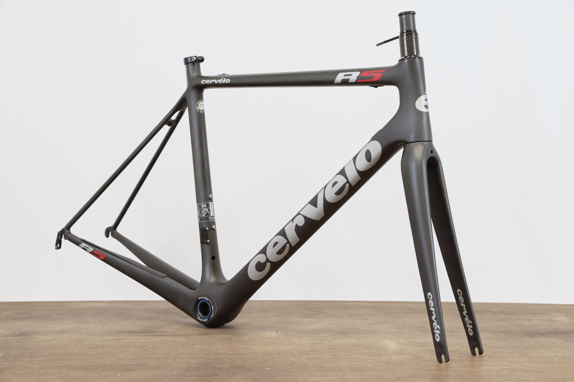 54cm Cervelo R5 Carbon Rim Brake Road Frameset – Elevate Cycling
