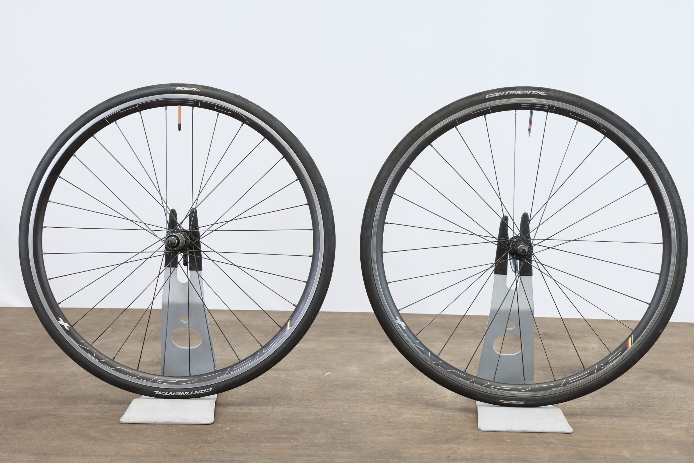 Shimano Dura-ace HED. Belgium+ ホイールセット HED Belgium Plus Dura-Ace Alloy Tubeless Clincher Rim Brake