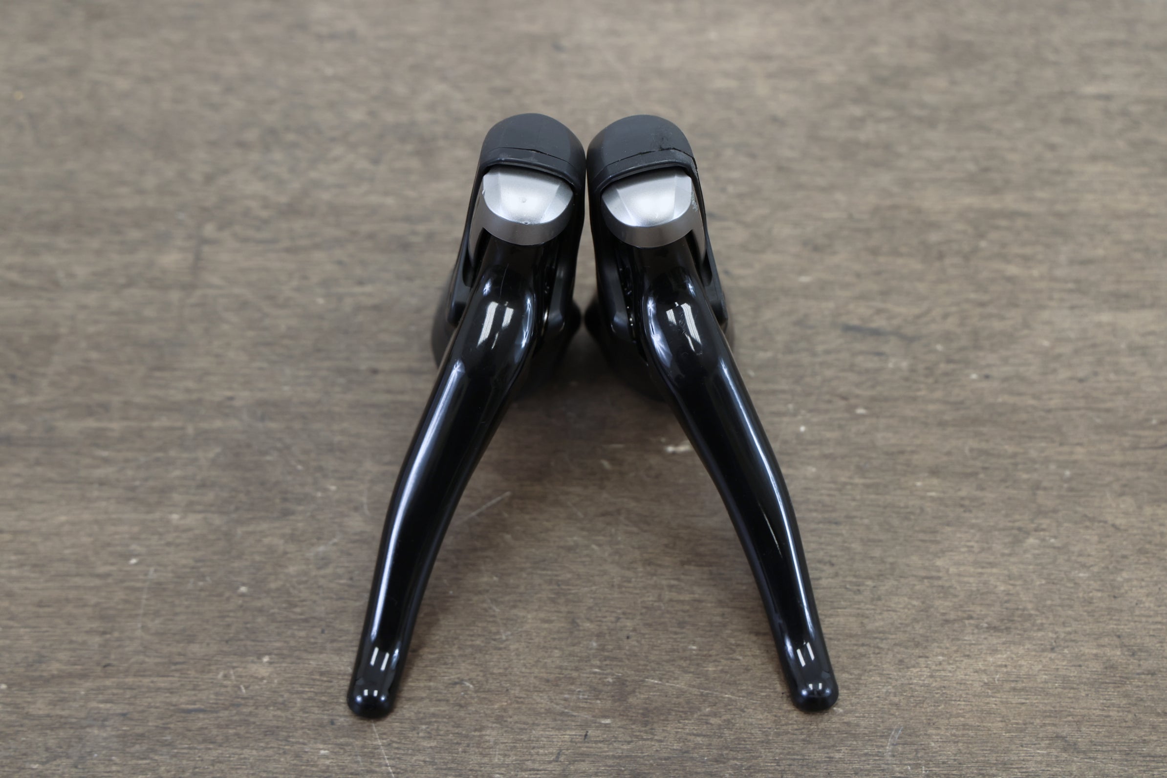 Shimano 105 ST-5800 11 Speed Mechanical Rim Brake Road Shifters