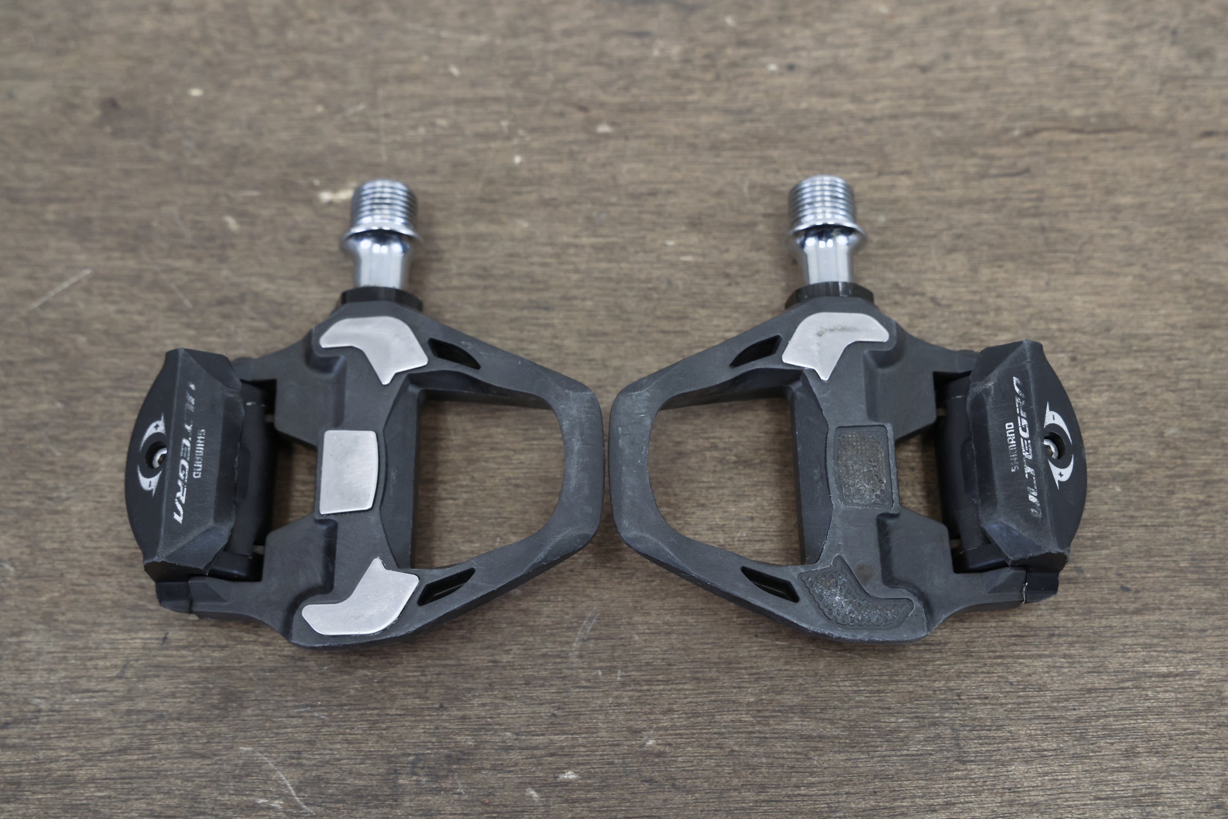 Shimano Ultegra PD-R8000 SPD-SL Carbon Clipless Road Pedals 252g