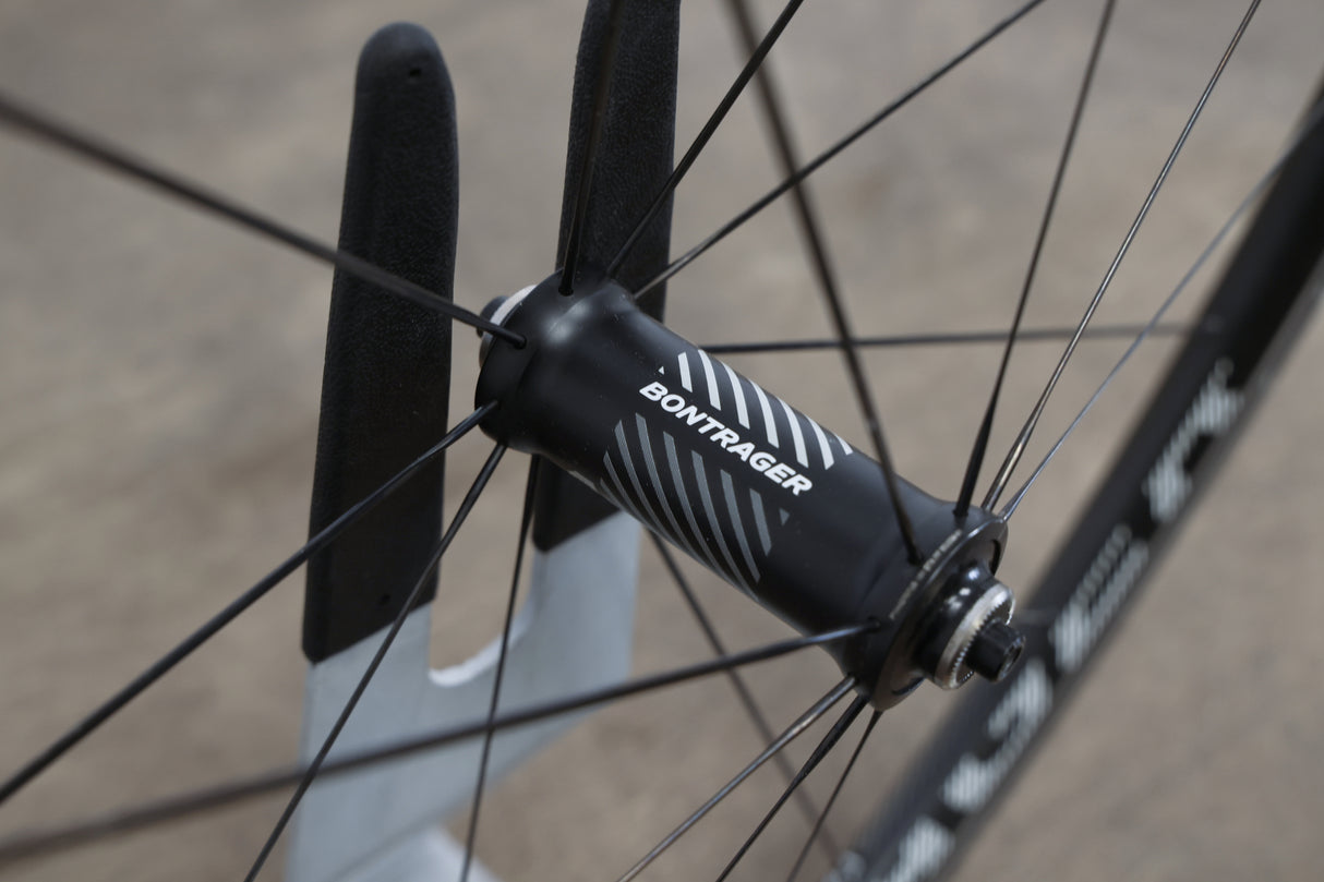 FRONT Bontrager Paradigm Elite Alloy Tubeless Clincher Rim Wheel