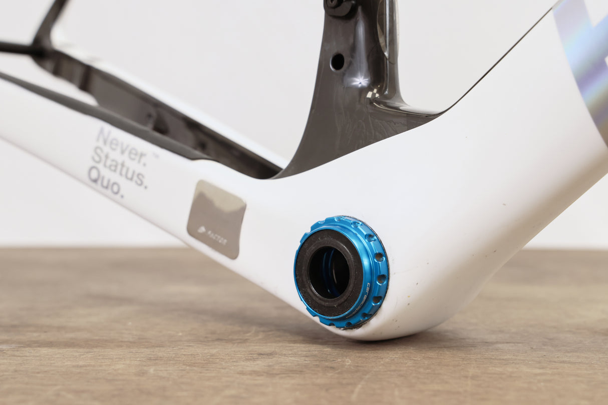 2024 52cm Factor Ostro VAM V2 Carbon Disc Brake Road Frameset