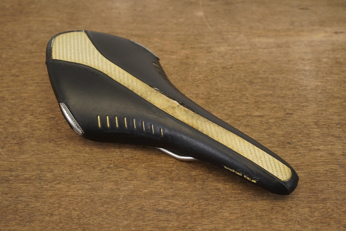 130mm Fizik Arione Tri Kium Rail Carbon Road Saddle 216g