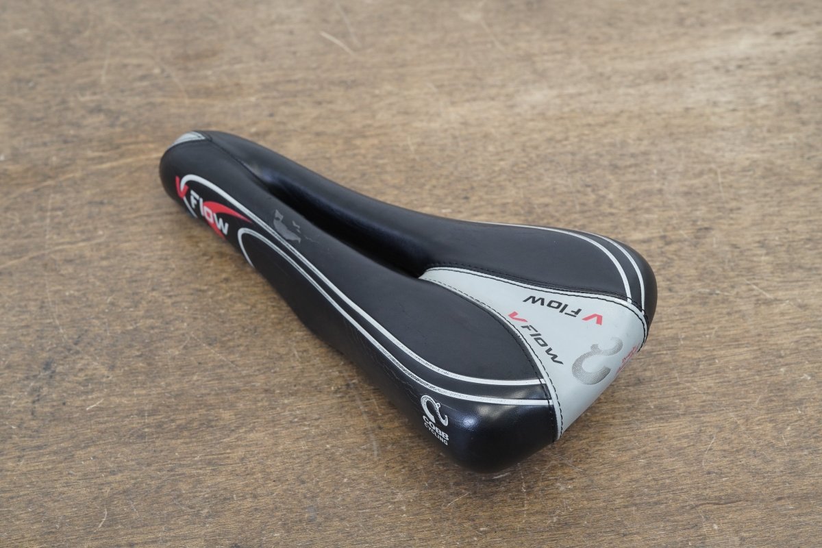 131mm Cobb V Flow Cr-Mo Rail TT Triathlon Road Saddle 290g