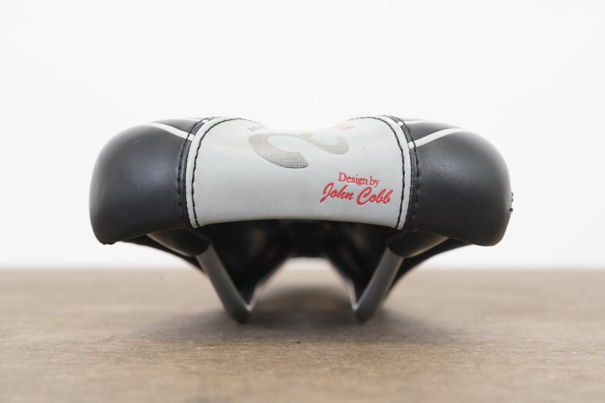 131mm Cobb V Flow Cr-Mo Rail TT Triathlon Road Saddle 290g