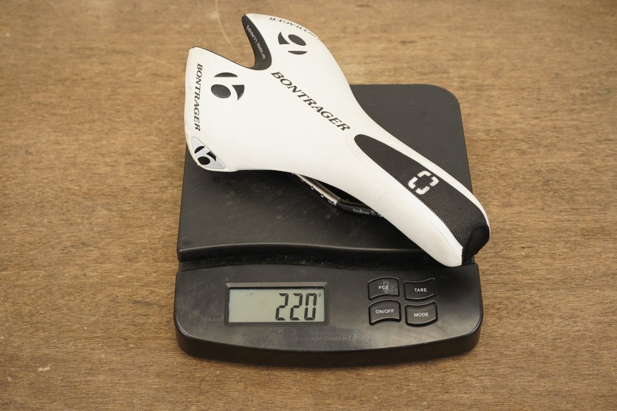 135mm Bontrager Hilo Team Issue Titanium Rail TT Road Saddle 220g