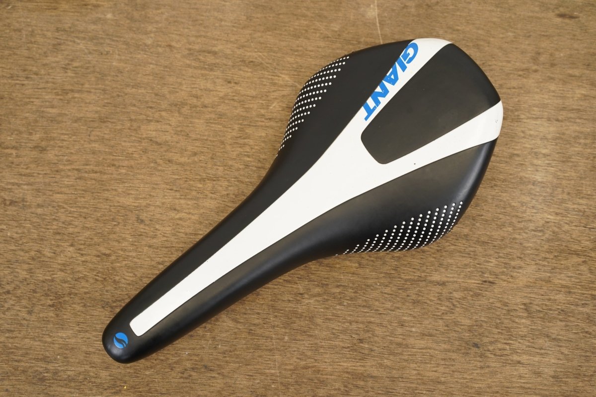 135mm Giant Velo Alloy Rail Road Saddle 348g
