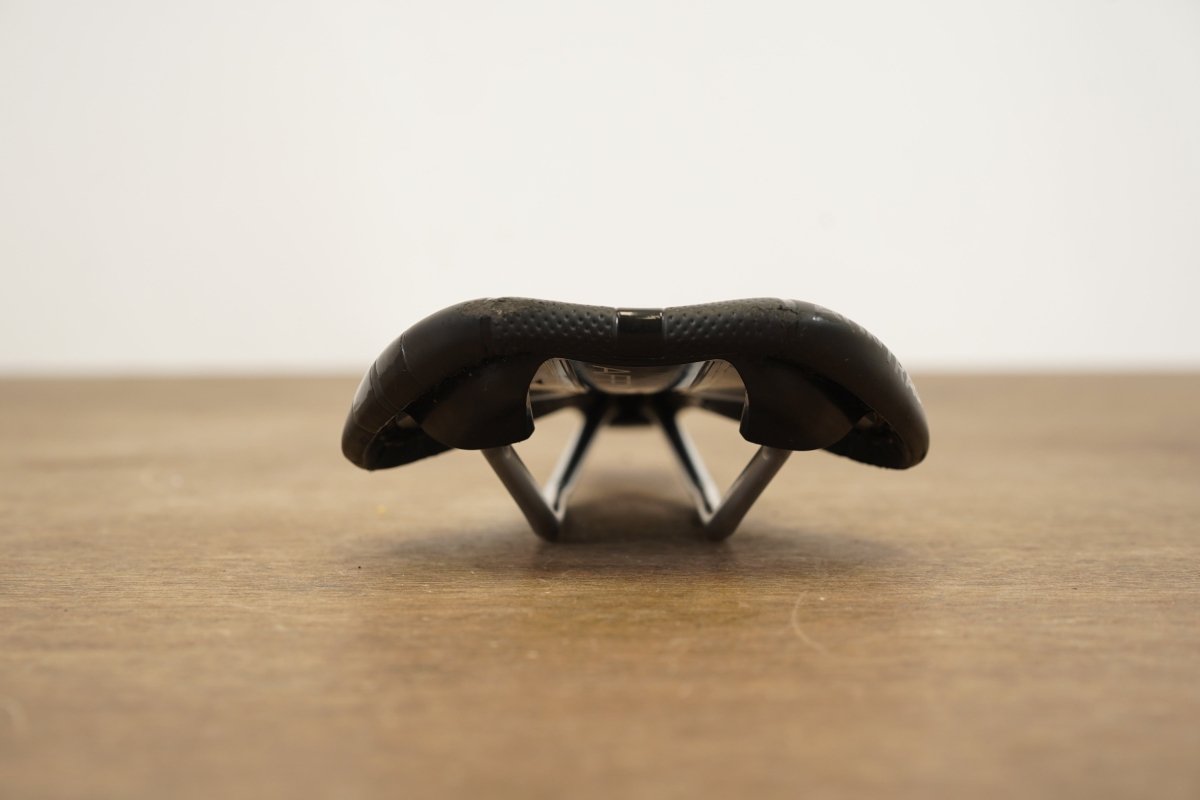 138mm Bontrager Affinity Comp CrMo Rail Road Saddle