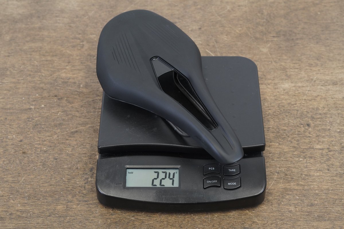 140mm Fizik Argo Vento R3 Kium Rail Road Saddle 224g