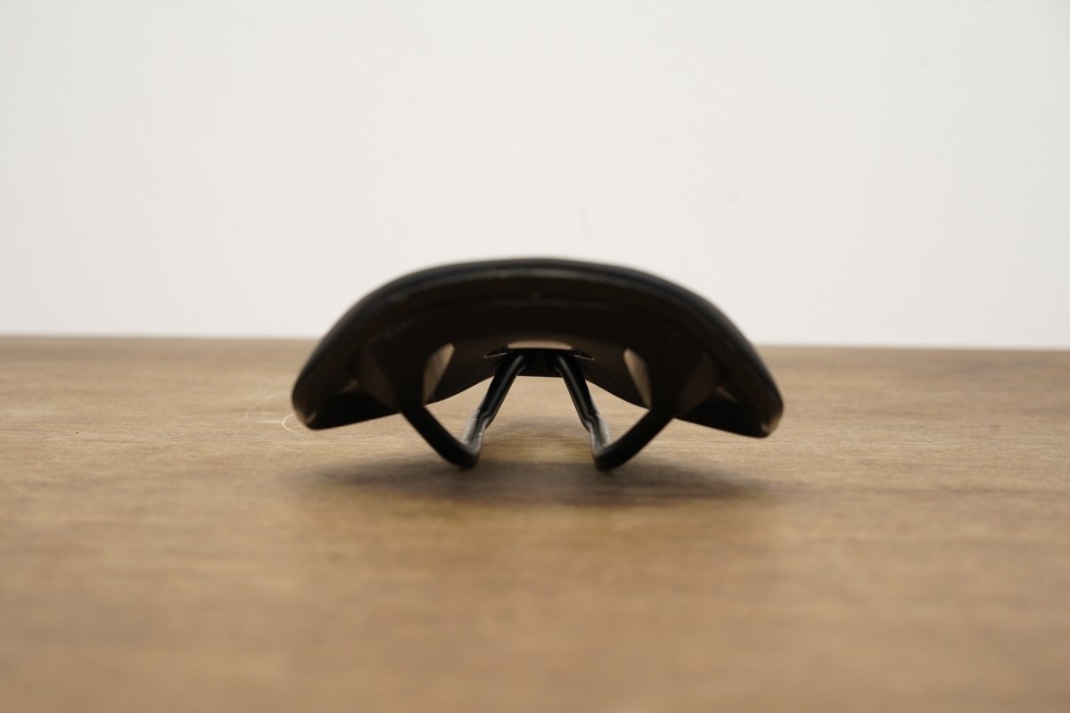 140mm Fizik Argo Vento R5 S-Alloy Rail Road Saddle 236g