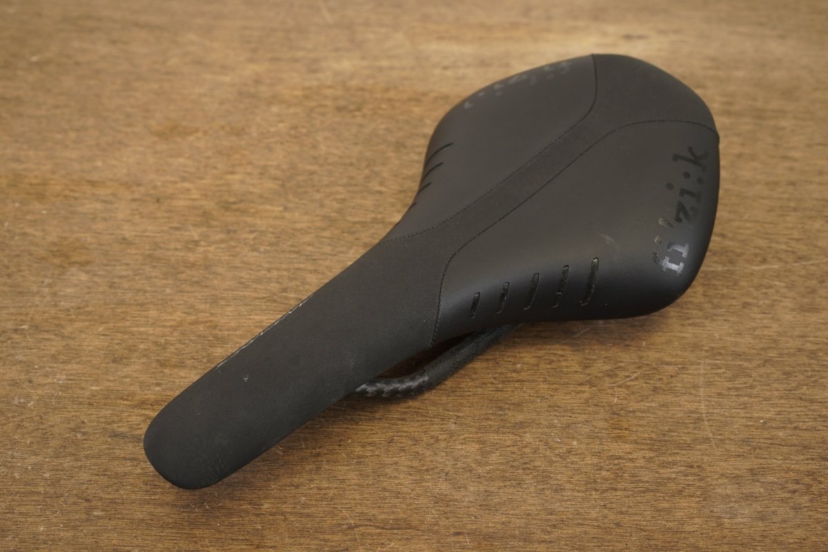 140mm (Regular) Fizik Antares R1 Carbon Rail Road Saddle 160g