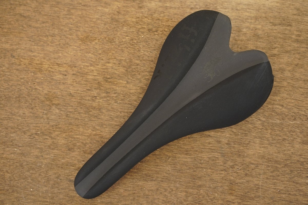 142mm Fizik Aliante VSX Kium Rail Road Saddle 276g