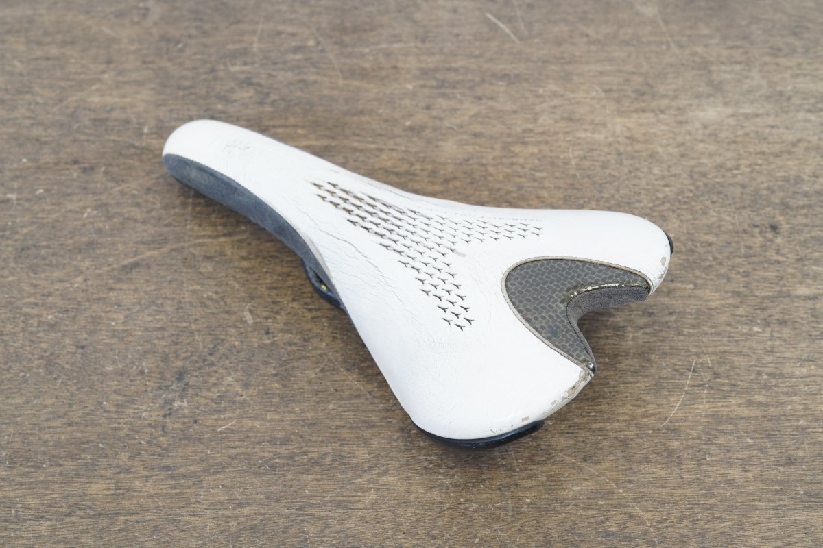 142mm Fizik Aliante XM Carbon Rail Road Saddle 228g