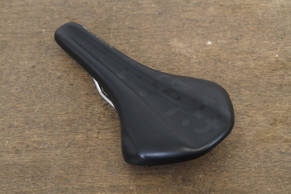 143mm Fizik Antares VS Kium Rail Road Saddle 220g