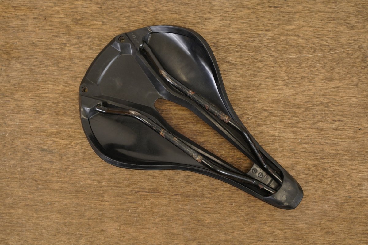 143mm Specialized Power Comp Cr-Mo Rail Road Saddle 242g