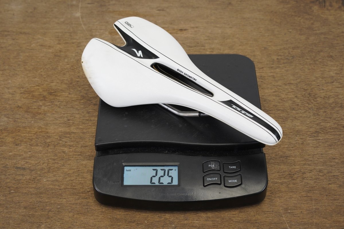 143mm Specialized Toupe Gel Expert Titanium Rail Road Saddle 225g
