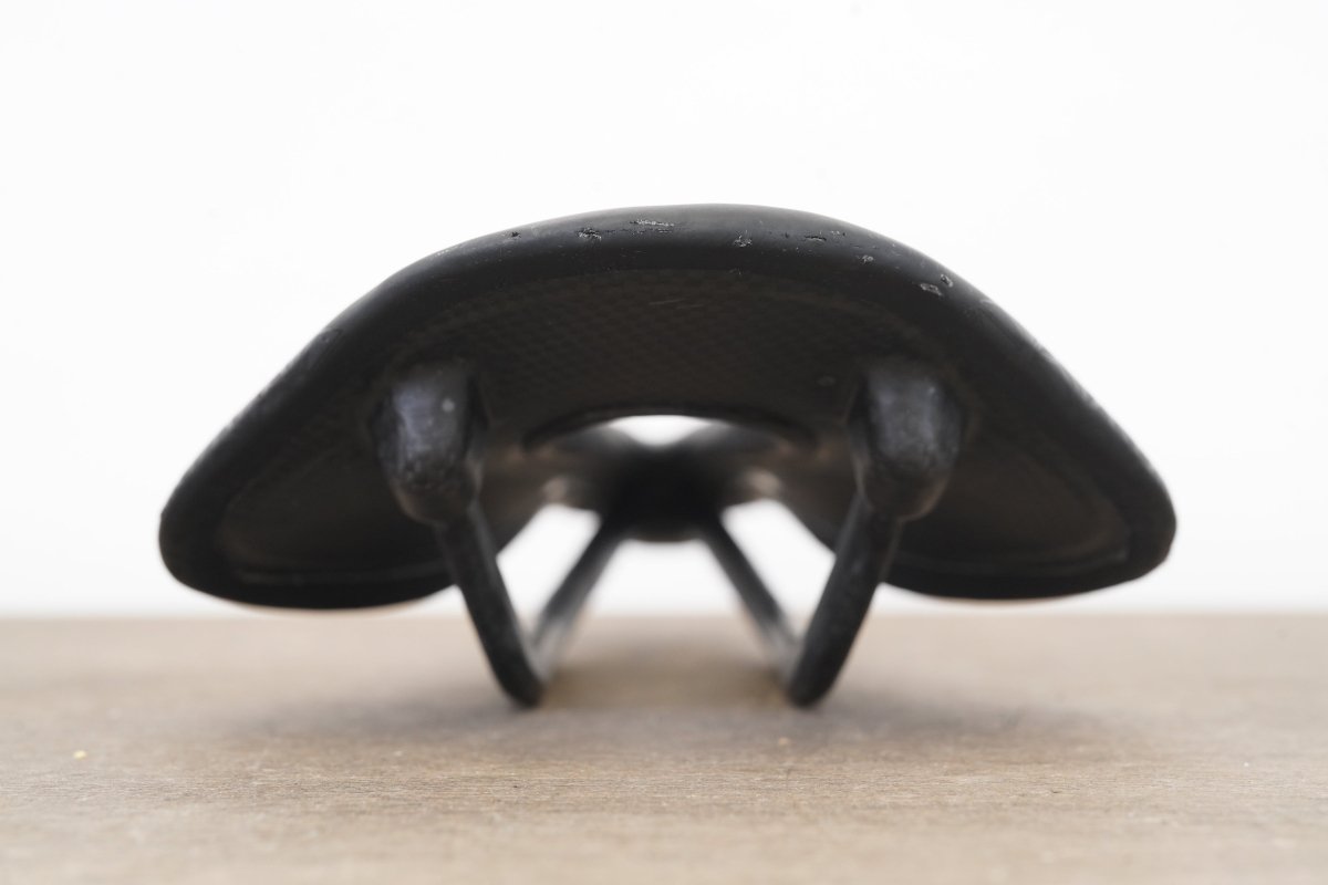 144mm VYCE Pack Light Carbon Rail Road Bike Saddle 123g
