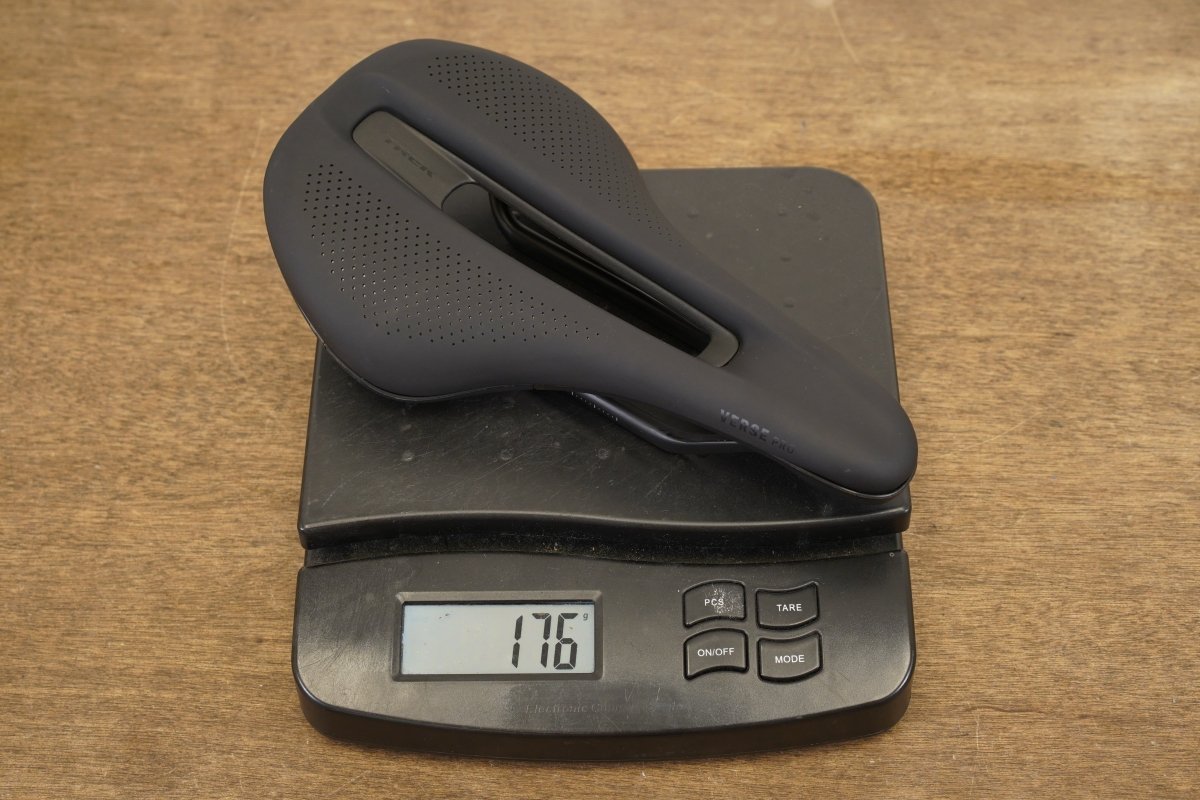 145mm Bontrager Verse Pro Carbon Rail Road Saddle 176g