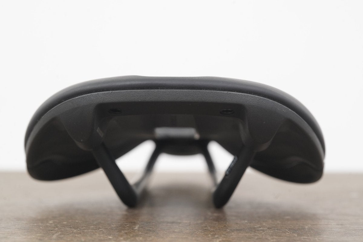145mm Bontrager Verse Pro Short Carbon Rail Road Saddle 182g