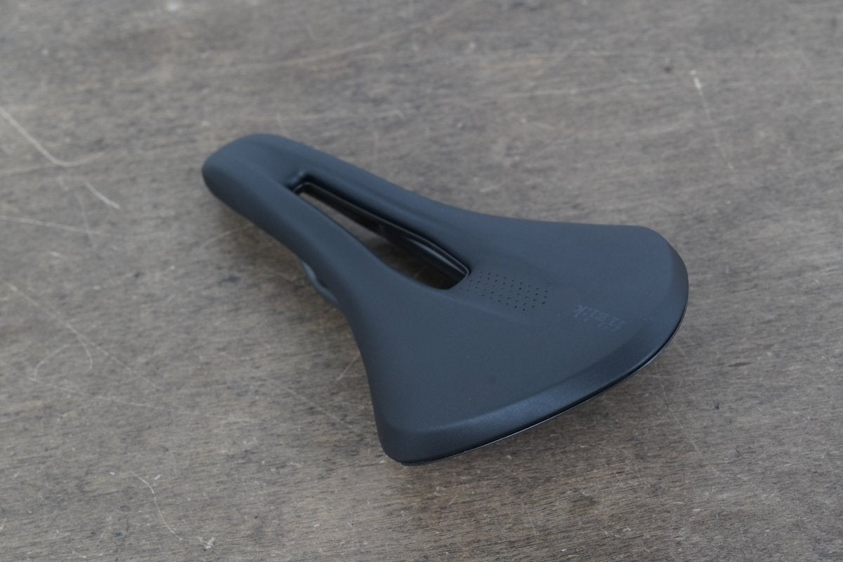145mm Fizik Tempo Aliante Carbon Rail Road Saddle 176g