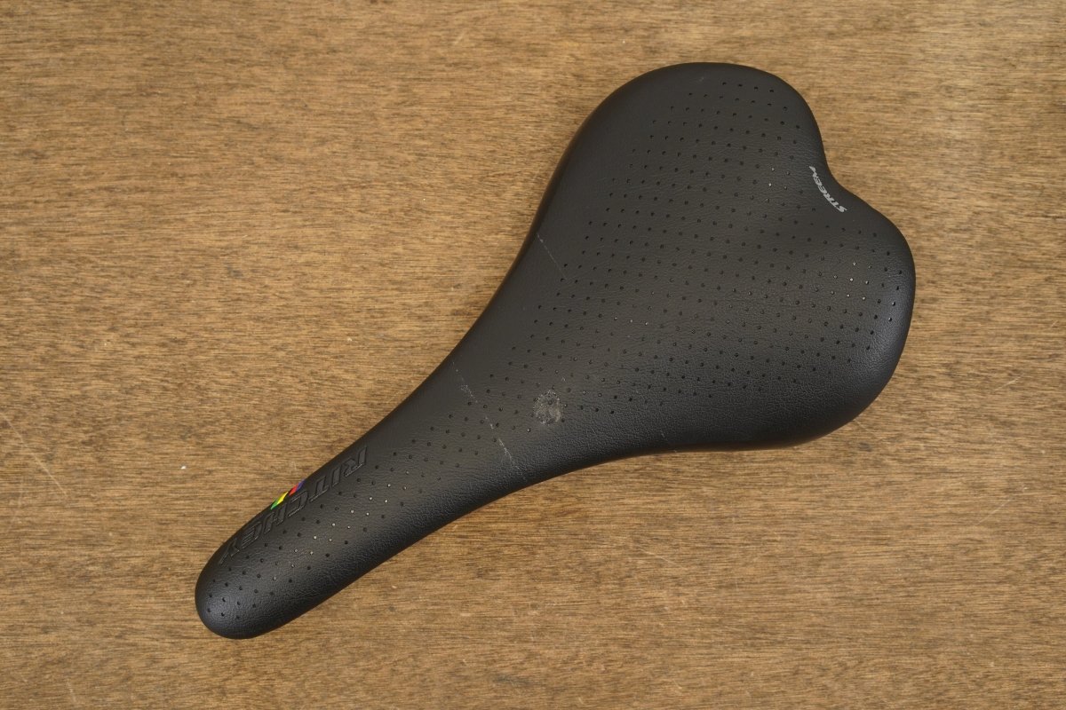 145mm Ritchey WCS Streem Vector Wing CRN/Ti Rail Road Saddle 212g