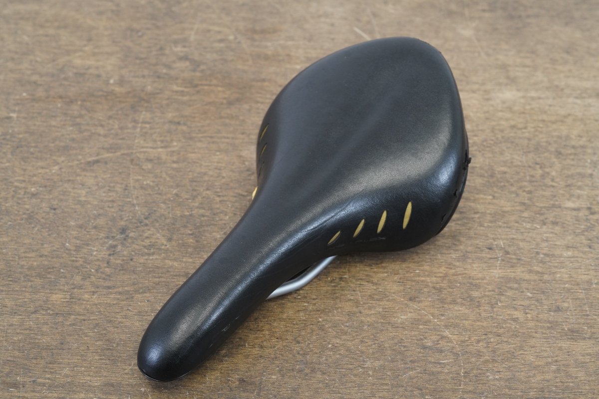 147mm Fizik Rondine Cr-Mo Rail Road Saddle 302g