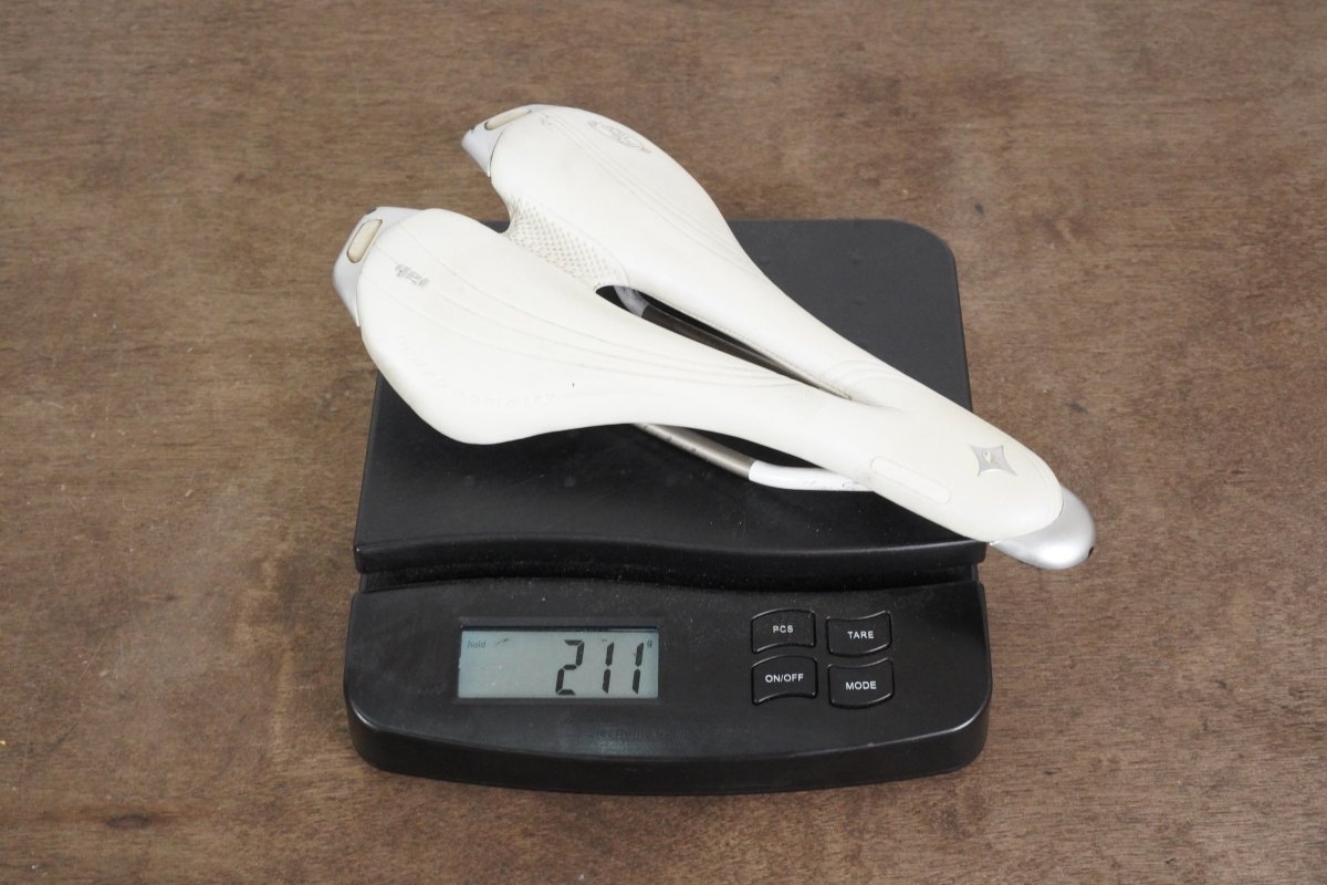147mm Specialized Ruby Expert Titanium Rail Road Saddle 211g