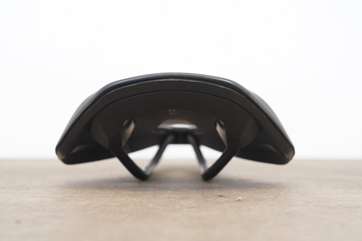150mm Fizik Argo Vento R5 S-Alloy Rail Road Saddle 243g