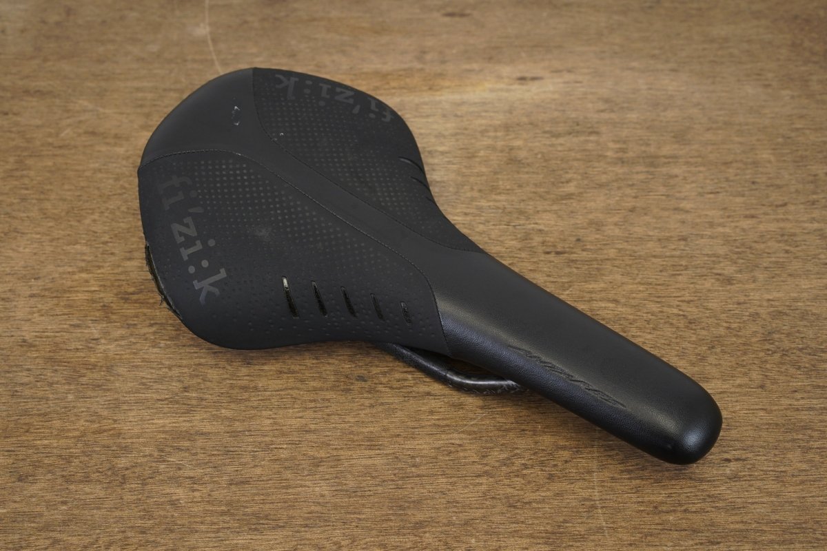 150mm (Large) Fizik Antares R1 Carbon Rail Road Saddle 167g